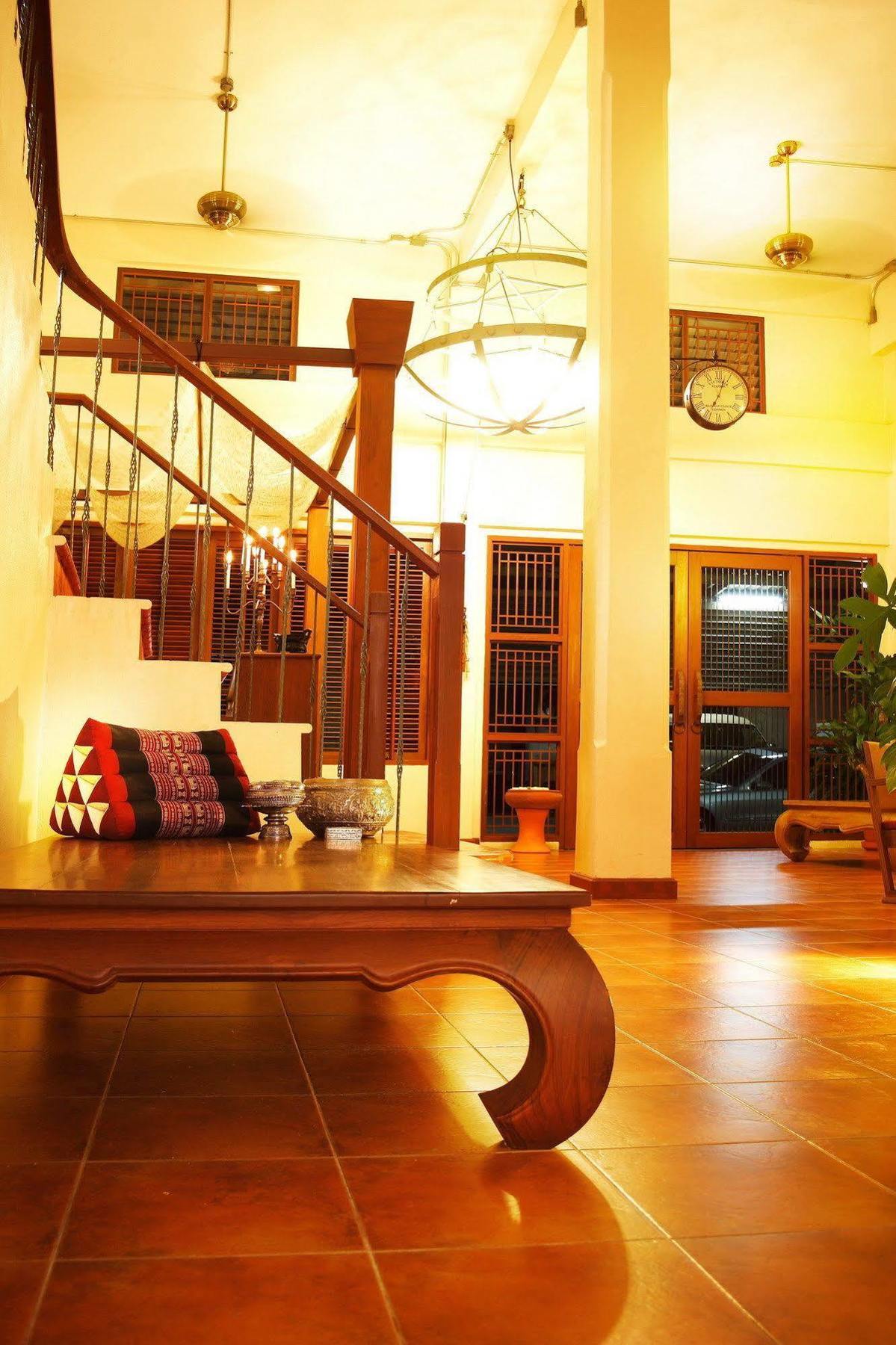 Siamese Views Lodge Banguecoque Exterior foto